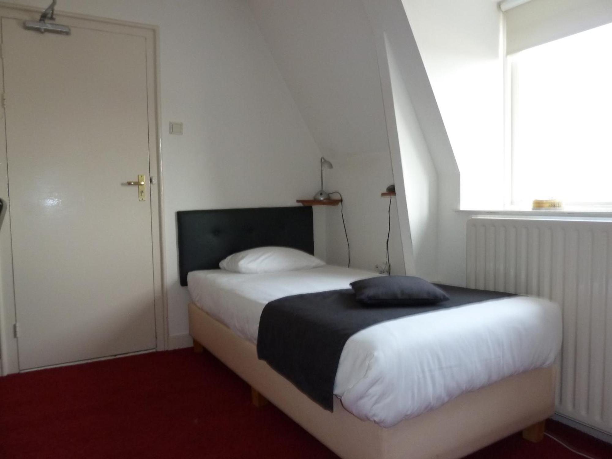 Hotel Centraal Harlingen Rum bild